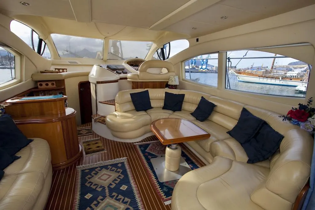 Azimut 46 Hotel Palermo